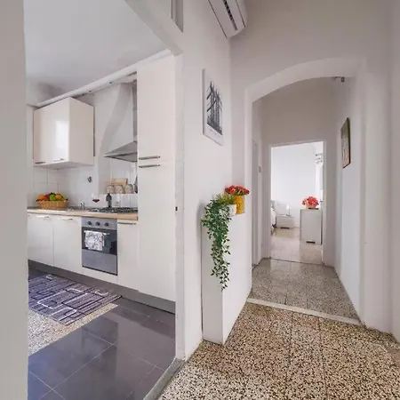 Ridolfi's House דירה *