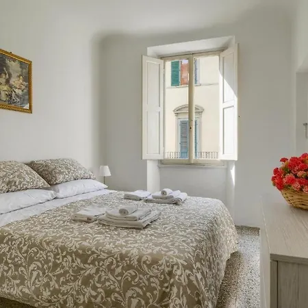 Daire Ridolfi's House Floransa