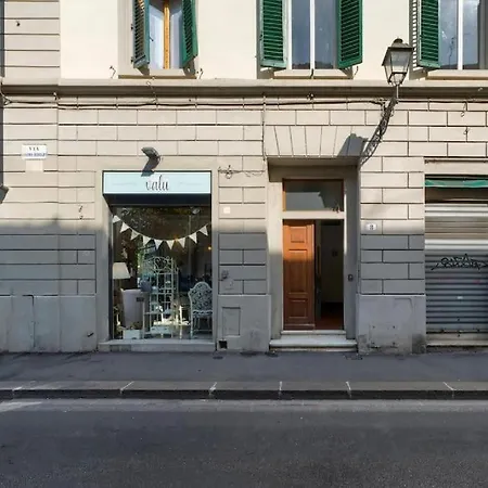 Ridolfi's House Daire Floransa
